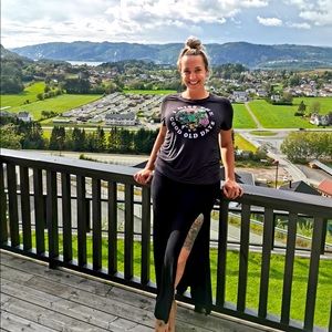 Meet your Posher, Kara